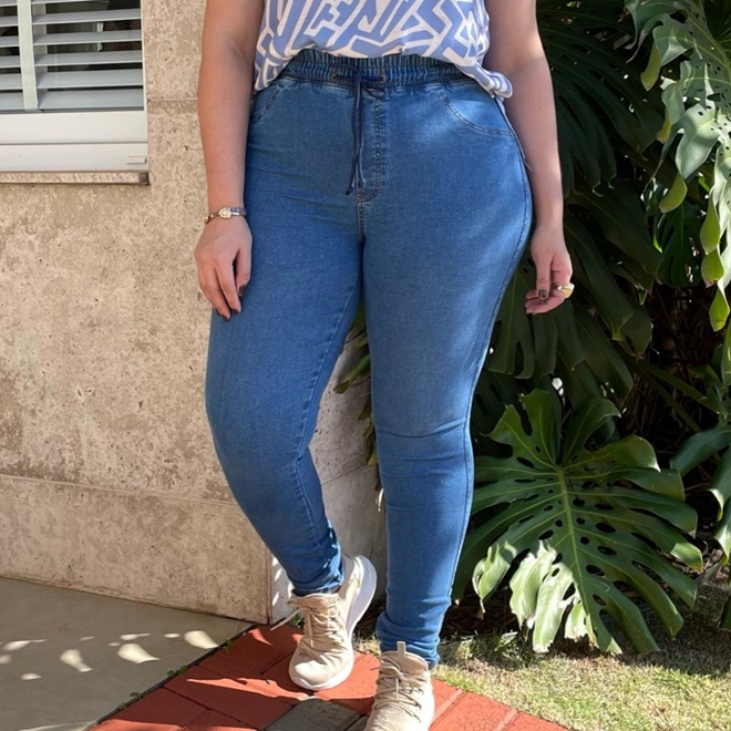 Calça feminina store com cordão
